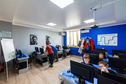 Компьютерная академия Топ, с рейтингом 4.9 - находится по адресу Московская область, Подольск, улица Кирова, 19 
