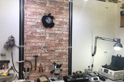 Сервис по ремонту телефонов Отвертка, с рейтингом 5 - находится по адресу Сочи, Демократическая улица, 75 