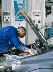 Автоэксперт, мастер по ремонту автомобильной электроники Павел Чапля