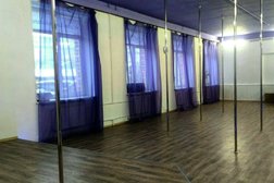 Школа танцев на пилоне La`Vanda, с рейтингом 3 - находится по адресу Санкт-Петербург, Дегтярная улица, 5-7 