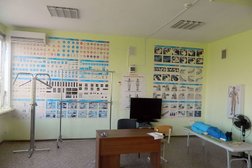 Автошкола Автоинлайн, с рейтингом 4.8 - находится по адресу Ростовская область, Азов, Чехова, 22-28 
