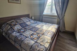 Косьмово Village, с рейтингом 4 - находится по адресу Калужская область, д. Верхнее Косьмово, Центральная улица, 50Б 