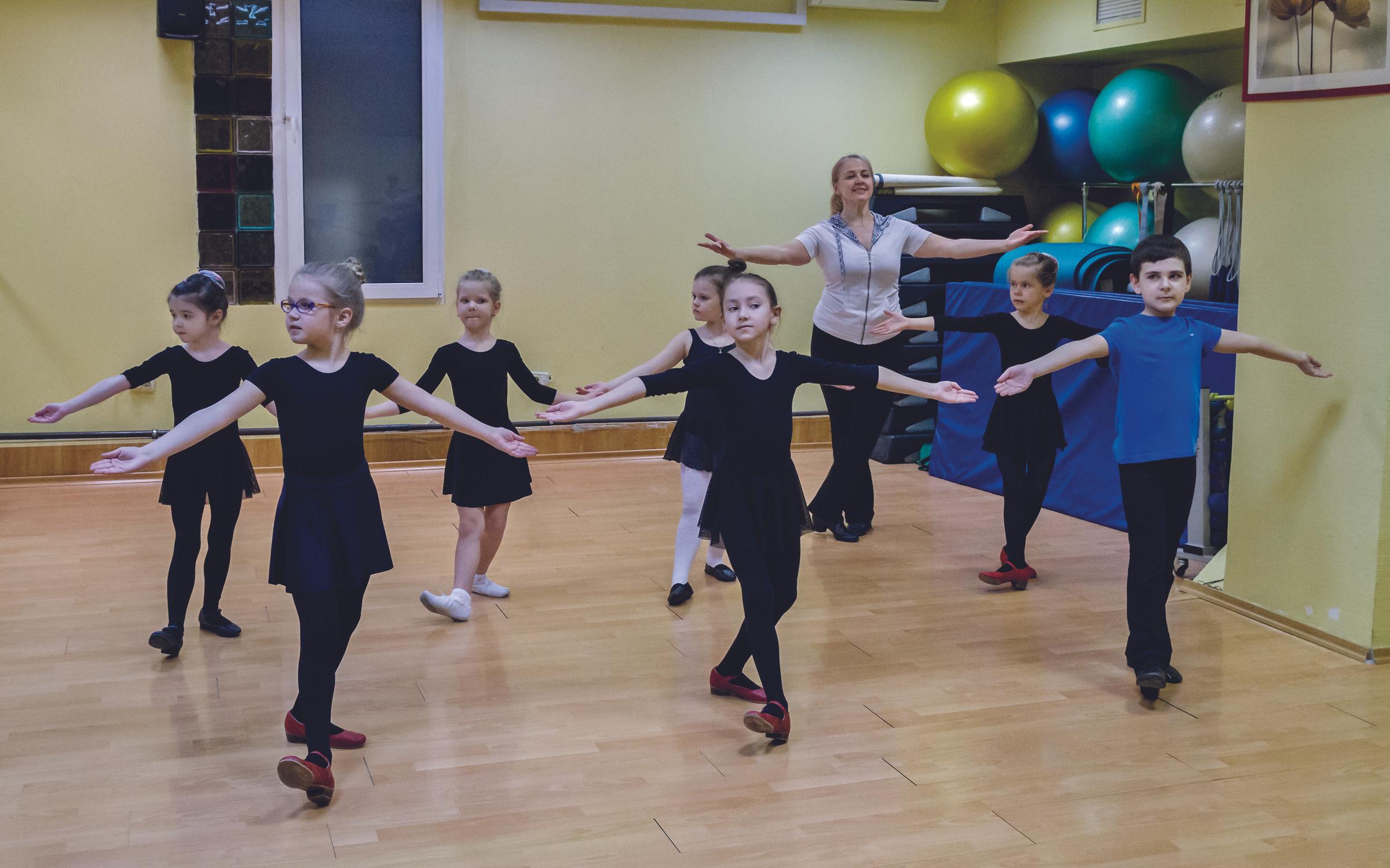 Танцы в балетках