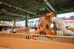 Торгово-развлекательный комплекс Лето, с рейтингом 3.6 - находится по адресу Санкт-Петербург, Пулковское шоссе, 25к1 