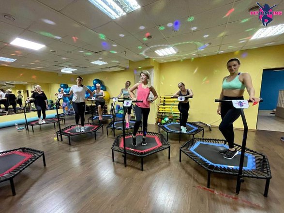 Studio trampolines outlet