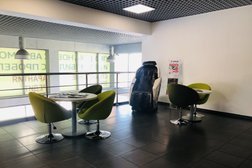 Автоцентр R-auto, с рейтингом 3.4 - находится по адресу Бийск, улица Вячеслава Шишкова, 72 