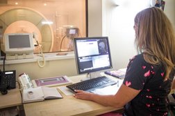 Поликлиника на улице Академика Киренского, с рейтингом 3.6 - находится по адресу Красноярск, улица Академика Киренского, 2а 