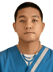 Врач восточной медицины Паньпань Ван