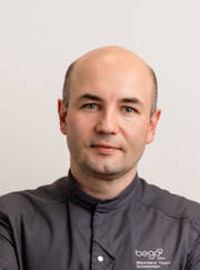 Стоматолог, имплантолог Гаджи Бахмудович Ибрагимов