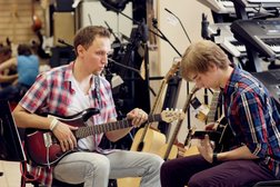 Школа музыки Аллегро, с рейтингом 4.1 - находится по адресу Республика Татарстан, Казань, улица Туфана Миннуллина, 8Б 