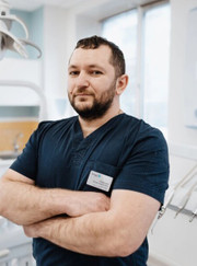 Имплантолог, стоматолог-хирург Тигран Сергеевич Налбандян