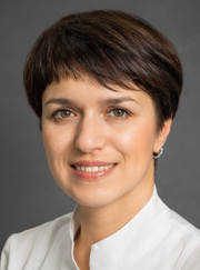 Стоматолог Елена Александровна Окунь