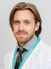 Микрохирург, ортопед Владимир Яковлевич Пазычев