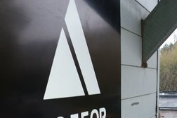 Агентство по подбору автомобилей Подбор Авто142, с рейтингом 4.3 - находится по адресу Кемеровская область — Кузбасс, Кемерово, Красная улица, 19а 