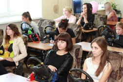 Автошкола Профи, с рейтингом 3.4 - находится по адресу Ангарск, 12а микрорайон, 2 