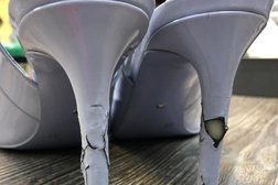 Центр реставрации кожаных изделий Skwire, с рейтингом 3.9 - находится по адресу Волгоград, Советская улица, 27 