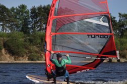 Школа водных видов спорта Surfline, с рейтингом 3.4 - находится по адресу Московская область, хутор Ламишино, вл4 