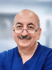 Стоматолог, имплантолог Паата Шотаевич Спандерашвили