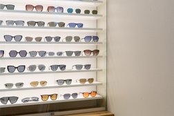 Салон оптики ЕврООптика, с рейтингом 4.5 - находится по адресу Санкт-Петербург, Народная улица, 68к1 