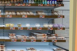 Кафе быстрого питания MAMA's, с рейтингом 4 - находится по адресу Алматы, проспект Аль-Фараби, 34 