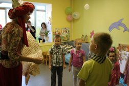 Детская студия раннего развития Монти, с рейтингом 4.4 - находится по адресу Омск, 8-я линия, 219 