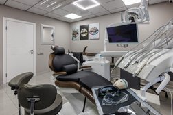 Стоматологическая клиника Dent island, с рейтингом 4.8 - находится по адресу Москва, Даниловский район, 115280, Велозаводская улица, 2 к3 