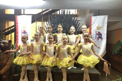 Академия танца Комильфо, с рейтингом 3.5 - находится по адресу Республика Марий Эл, Йошкар-Ола, улица Кирова, 3а 