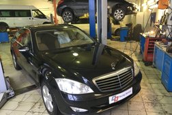 Автосервис Racing Service, с рейтингом 4.4 - находится по адресу Санкт-Петербург, Александровской Фермы проспект, 29 лит ВГ 