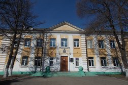 Школа английского языка Лингва, с рейтингом 5 - находится по адресу Смоленск, Революционная улица, 8 