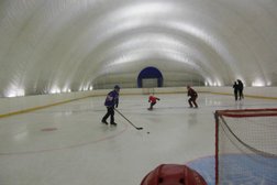 Ледовый каток Динамит, с рейтингом 3.4 - находится по адресу Санкт-Петербург, переулок Челиева, 13 к6 