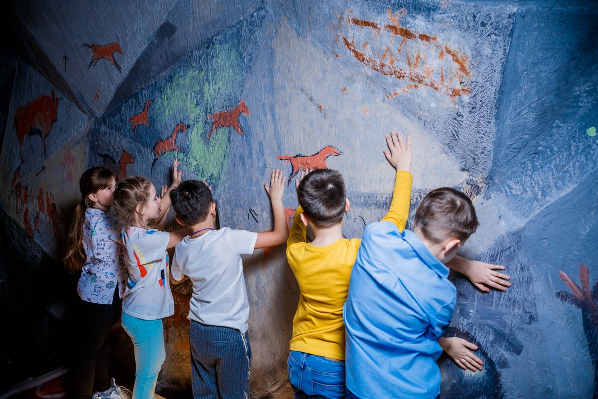 Кидс в москве. Kids City Колумбус. Дети в городе. Kids City город профессий. Коламбус город профессий.