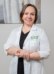 Косметолог, пластический хирург Елена Витальевна Сазонова