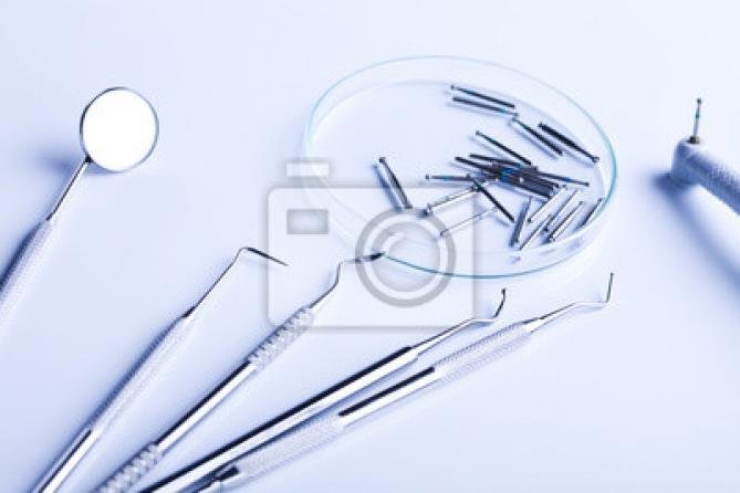 Лечение зубов на елизавете thumbnail