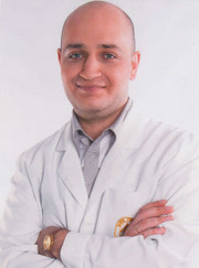 Акушер-гинеколог Владимир Владимирович Калашников