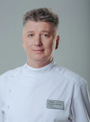 Стоматолог-хирург, главный врач Владимир Олегович Стецюк