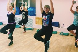 Студия фитнеса, пилатеса и йоги Мирра Фит, с рейтингом 3.3 - находится по адресу Вологда, Заречье, 160014, Некрасовский переулок, 15А 