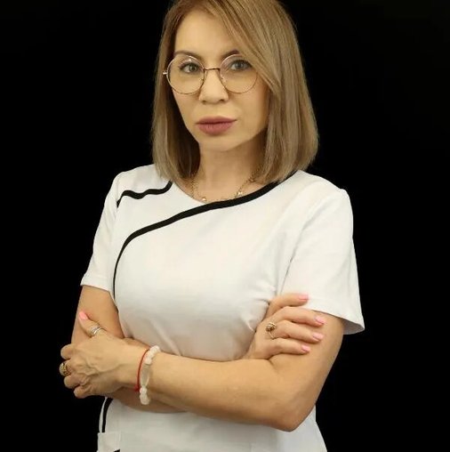 Лола Александровна Червонова