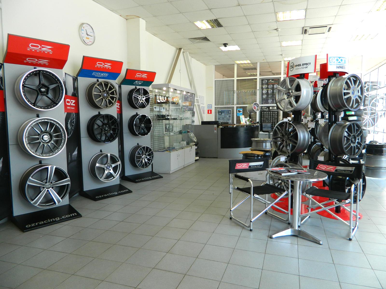 Yokohama тула шинный центр. Шинный центр йокогама. Автошины и диски мира екатеринбург екохама бебеля 16а сервис. Шинный центр yokohama. Yokohama тула шинный центр.