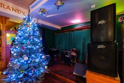 Ирландский паб Molly, с рейтингом 4.2 - находится по адресу Санкт-Петербург, Комендантский проспект, 11В 