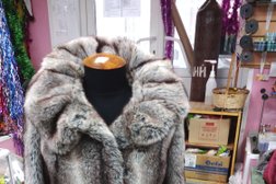 Ателье Белочка, с рейтингом 5 - находится по адресу Красноярск, улица Академгородок, 18д 