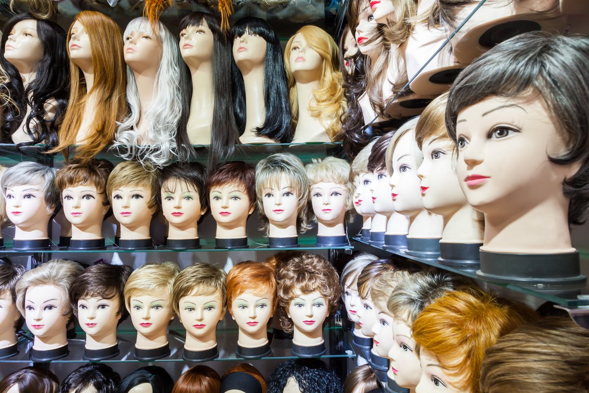Магазины париков в москве