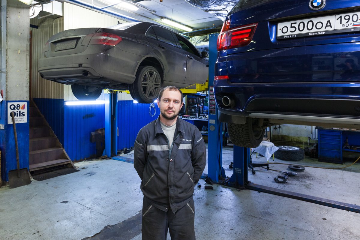 автомобиль в сервисе. автосервис во владимире. продам автосервис. гражданская 47 чебоксары автосервис. автосервис.