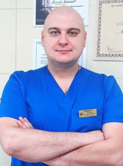 Имплантолог, стоматолог Вячеслав Владимирович Нечаев