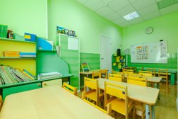 Английский частный детский сад Горница-Узорница, с рейтингом 4.8 - находится по адресу Москва, Московский, улица Радужная, 17 