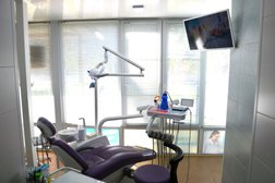 Стоматология Адмирал, с рейтингом 4.4 - находится по адресу Волгоградская область, Волжский, улица Мира, 103 