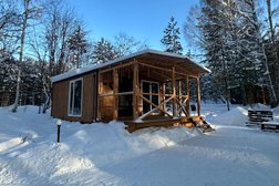 Глэмпинг Точка Тишины, с рейтингом 5 - находится по адресу Свердловская область, Нижнесергинский район, Михайловское муниципальное образование, посёлок Бажуково 