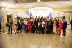 Салон красоты V13, с рейтингом 4.7 - находится по адресу Ставропольский край, Михайловск, улица Ленина, 213/2 