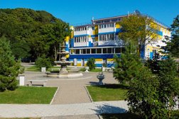 База отдыха Морской берег, с рейтингом 2.8 - находится по адресу Приморский край, Артем, территория Бухта Муравьиная, 11 