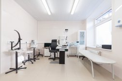 Екатеринбургский Медицинский Центр, с рейтингом 4.8 - находится по адресу Екатеринбург, улица Шевченко, 9 