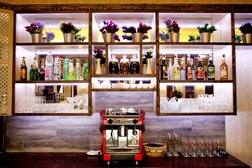 Кафе-бар Вертикаль, с рейтингом 4.5 - находится по адресу Московская область, рп. Андреевка, посёлок Андреевка, 41 